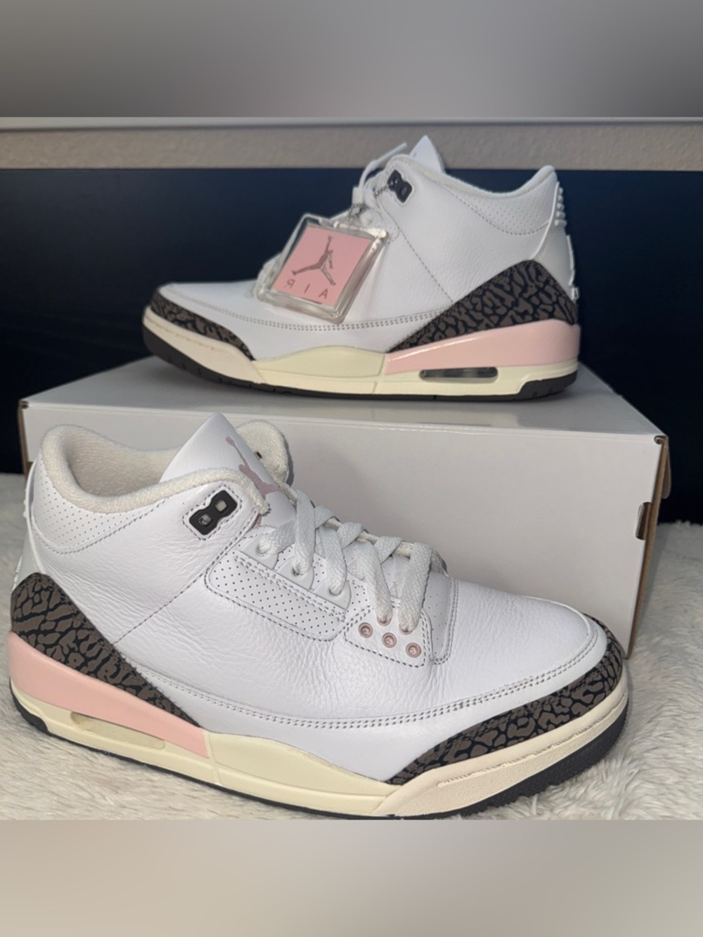 Women’s Air Jordan 3 Retro Neapolitan 10.5